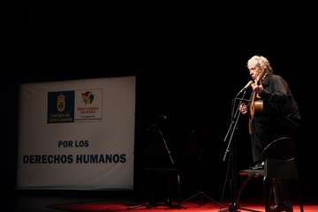 Paco Ibañez llena el Teatro Cuyás (Foto TA)